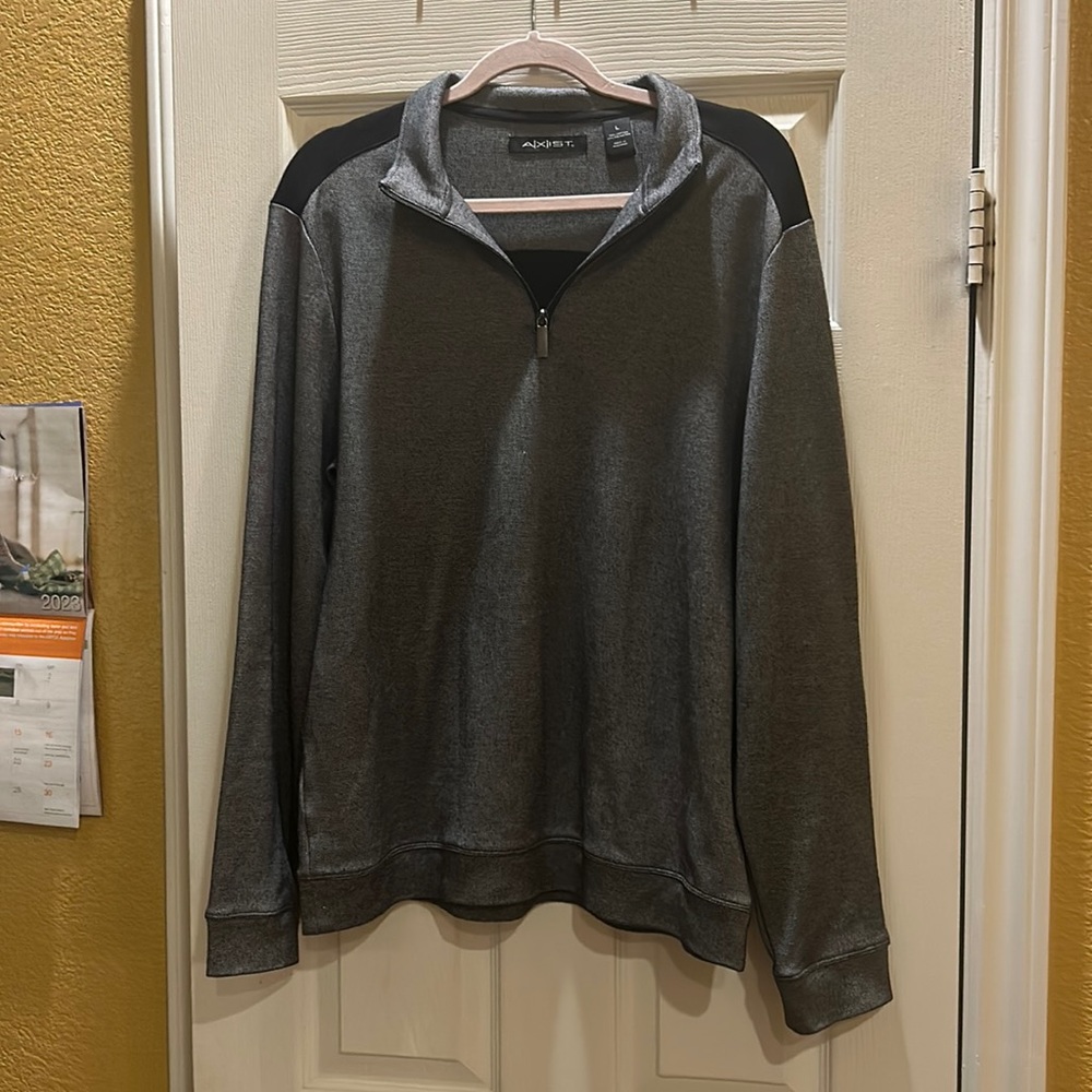 Men’s A[X]IST pullover